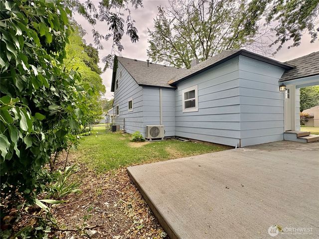 703 Washington Street, Walla Walla, WA 99362