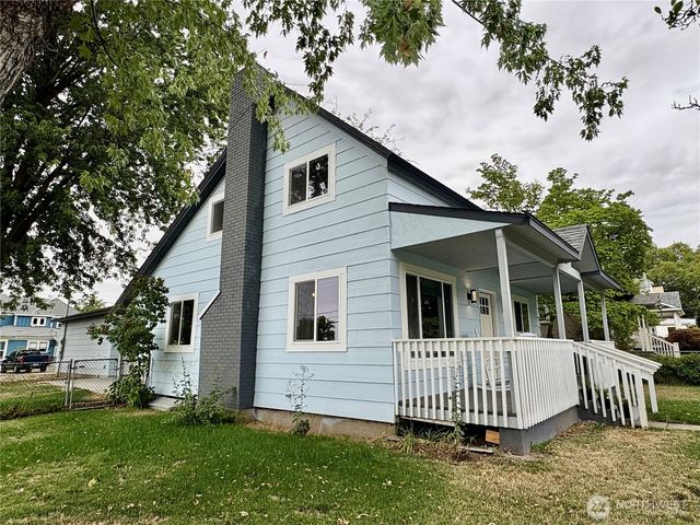 703 Washington Street, Walla Walla, WA 99362