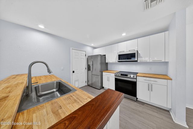 1812 E Sanderling Lane C, Fort Pierce, FL 34982