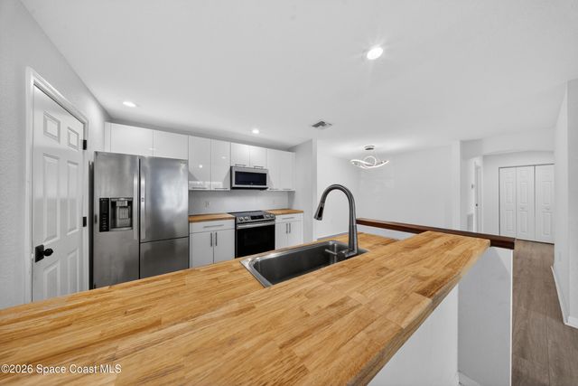 1812 E Sanderling Lane C, Fort Pierce, FL 34982