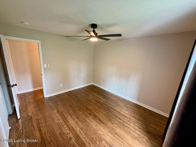 7307 Ticonderoga Dr, Louisville, KY 40214