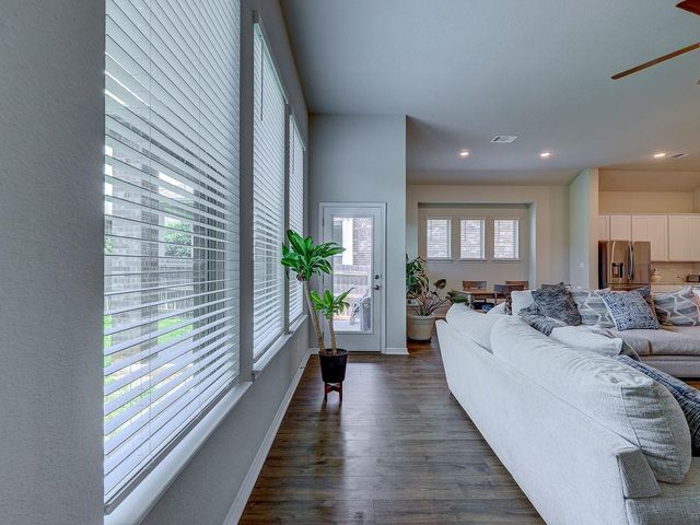 229 Heartleaf RD, San Marcos, TX 78666
