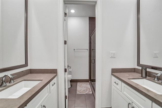 1110 Lake Pointe Parkway, Sugar Land, TX 77478