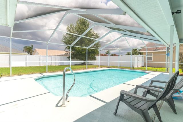 699 HUNTERS RUN BOULEVARD, Lakeland, FL 33809