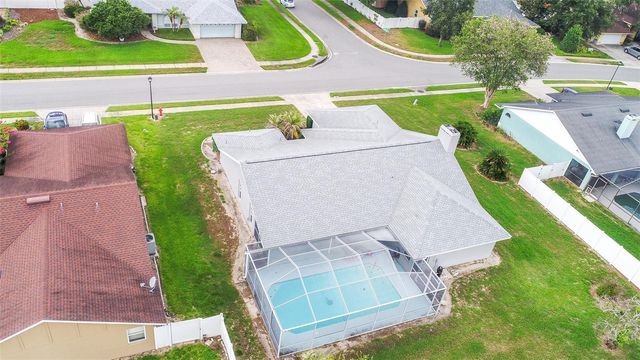 699 HUNTERS RUN BOULEVARD, Lakeland, FL 33809
