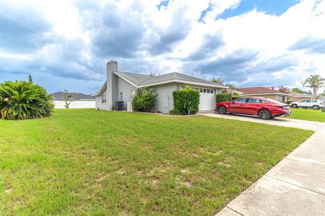 699 HUNTERS RUN BOULEVARD, Lakeland, FL 33809