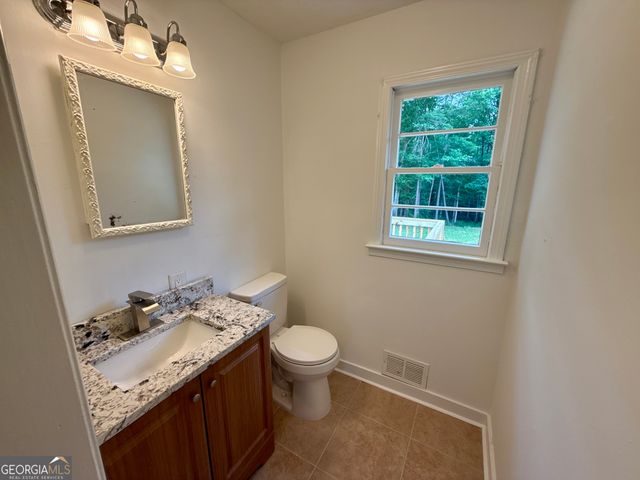 407 Church Street, Pendergrass, GA 30567