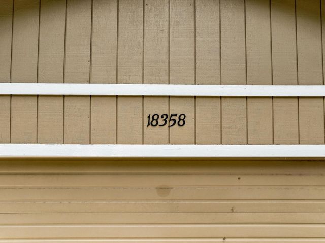 18358 Hummingbird Dr, Penn Valley, CA 95946
