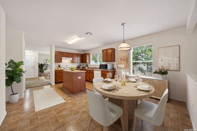 5823 Trent Ranch, San Antonio, TX 78249