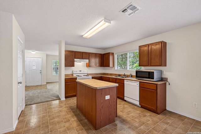 5823 Trent Ranch, San Antonio, TX 78249