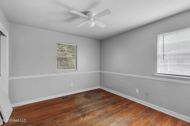 205 Pimlico Place, Jackson, MS 39211