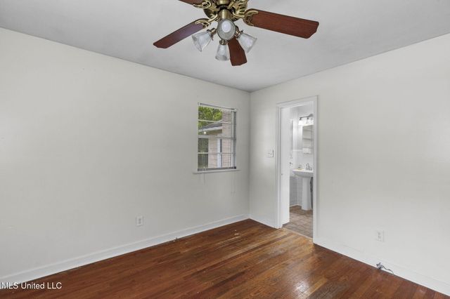 205 Pimlico Place, Jackson, MS 39211