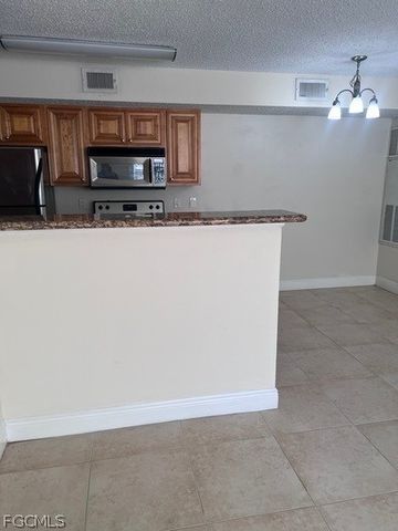 12571 Equestrian CIR 903, Fort Myers, FL 33907