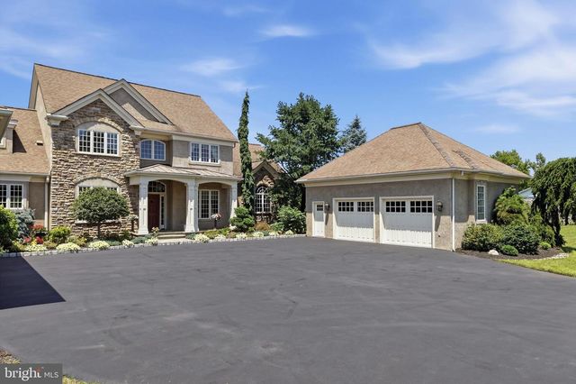 643 HARLEYSVILLE PIKE, Lederach, PA 19450