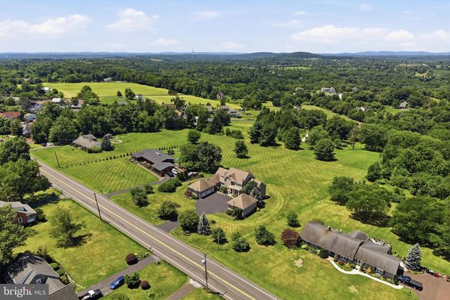 643 HARLEYSVILLE PIKE, Lederach, PA 19450