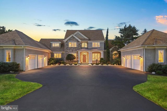 643 HARLEYSVILLE PIKE, Lederach, PA 19450