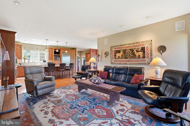643 HARLEYSVILLE PIKE, Lederach, PA 19450