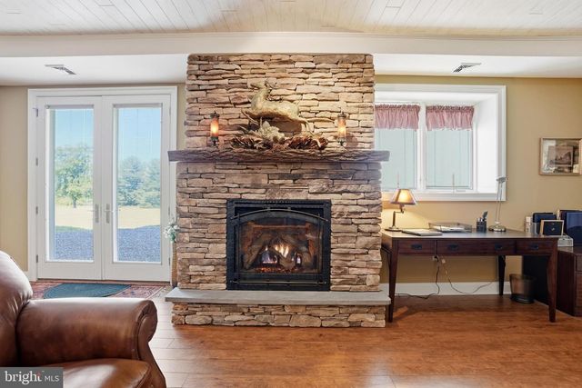 643 HARLEYSVILLE PIKE, Lederach, PA 19450