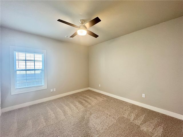 830 NE Heights Lane, Bentonville, AR 72712