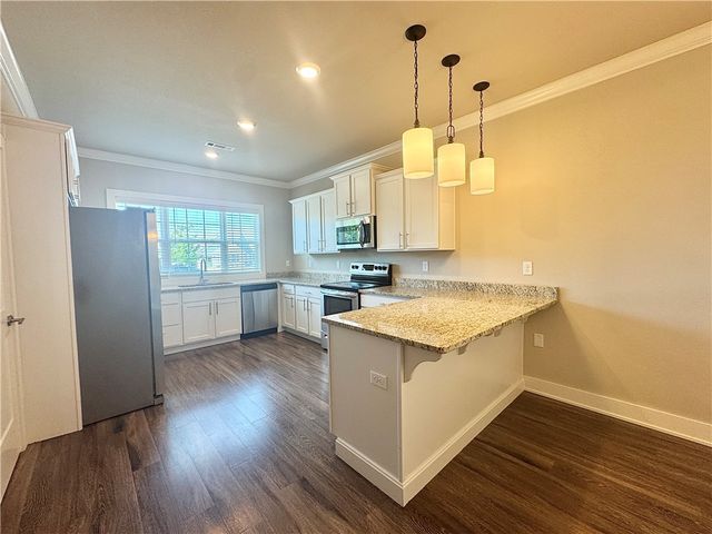 830 NE Heights Lane, Bentonville, AR 72712