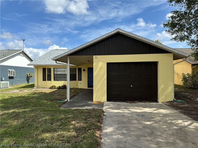 4016 Thompson Avenue, Sebring, FL 33875