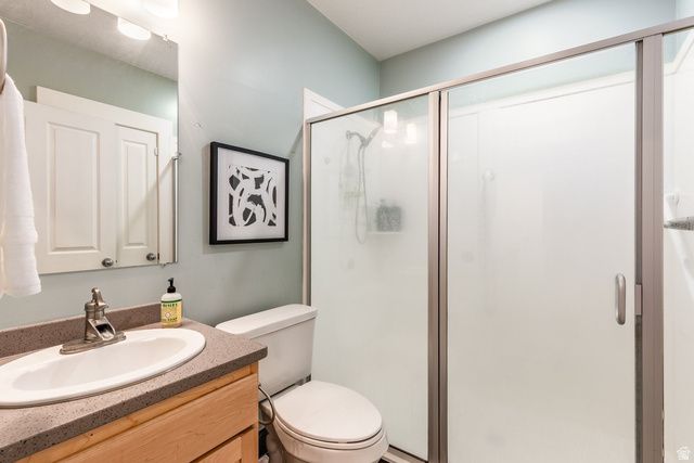 1929 E ROCKLIN DR, Sandy, UT 84092