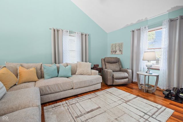 115 N Front Street, Thorntown, IN 46071
