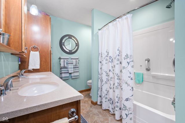 115 N Front Street, Thorntown, IN 46071