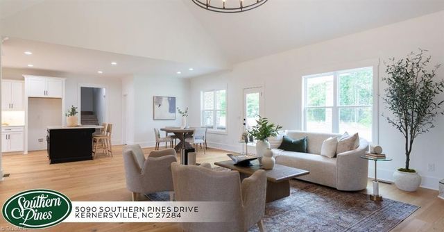 5090 Southern Pines Drive, Kernersville, NC 27284
