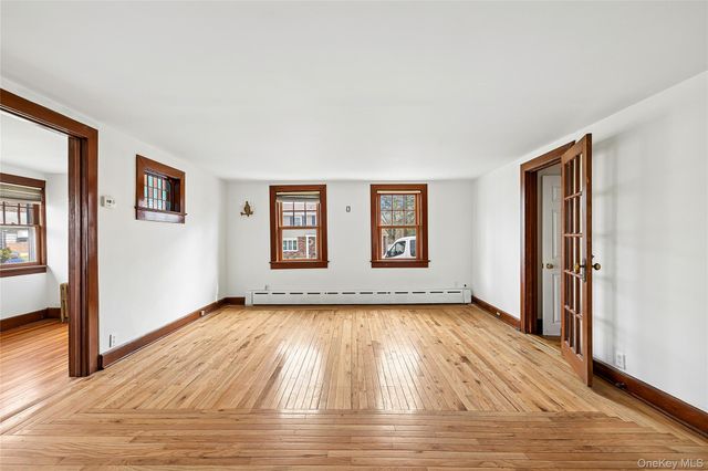 74 Valentine Avenue, Glen Cove, NY 11542