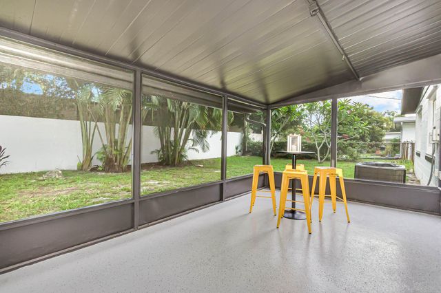 320 Jamaica Drive, Merritt Island, FL 32952