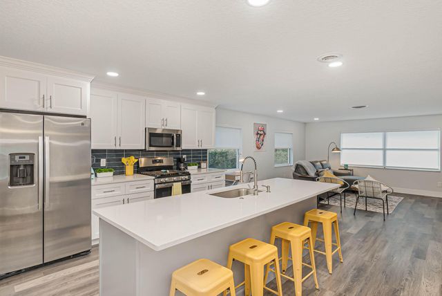 320 Jamaica Drive, Merritt Island, FL 32952