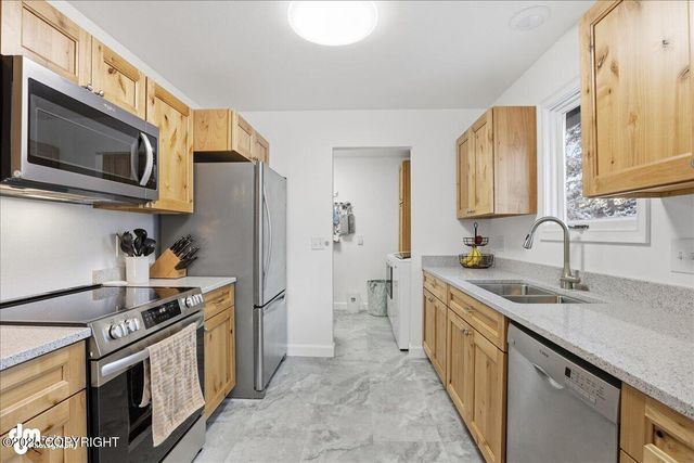 4527 Birdsong Drive, Eagle River, AK 99577