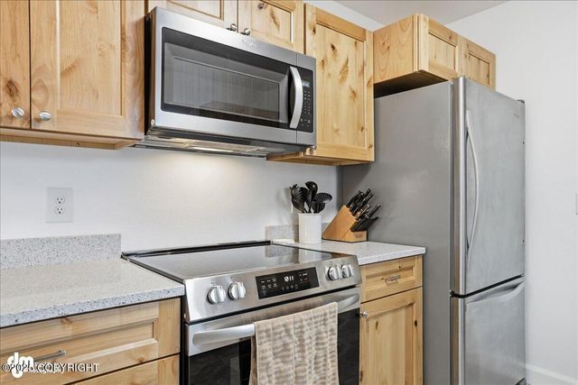 4527 Birdsong Drive, Eagle River, AK 99577