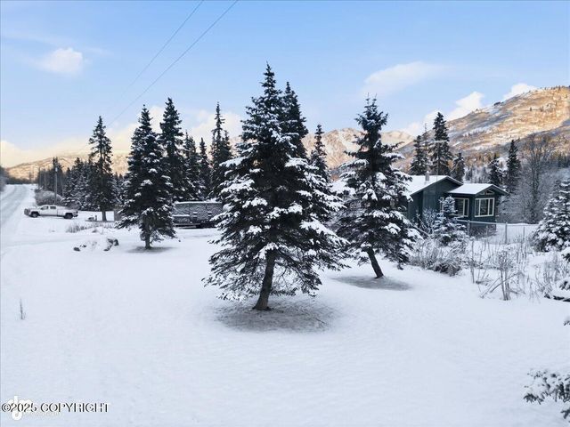 4527 Birdsong Drive, Eagle River, AK 99577