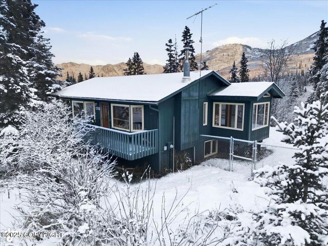 4527 Birdsong Drive, Eagle River, AK 99577