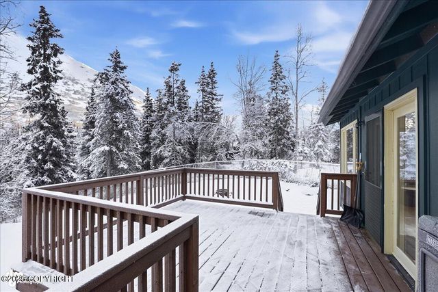 4527 Birdsong Drive, Eagle River, AK 99577