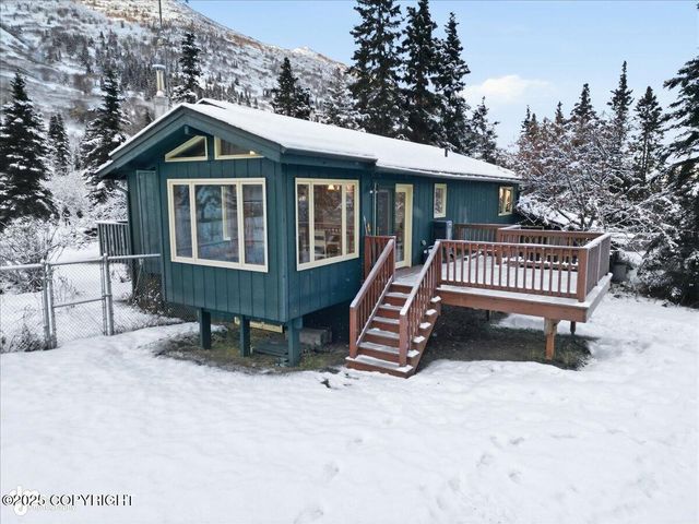 4527 Birdsong Drive, Eagle River, AK 99577