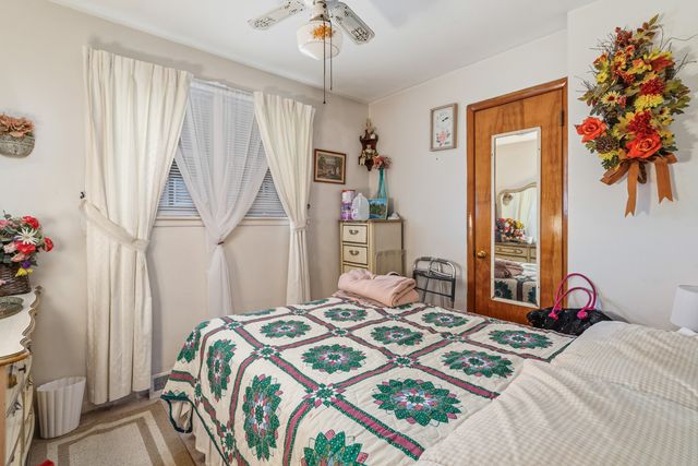 624 S 17th Avenue, Maywood, IL 60153