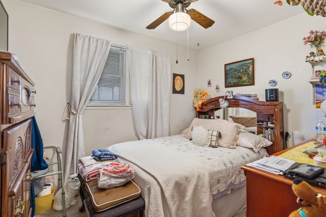 624 S 17th Avenue, Maywood, IL 60153