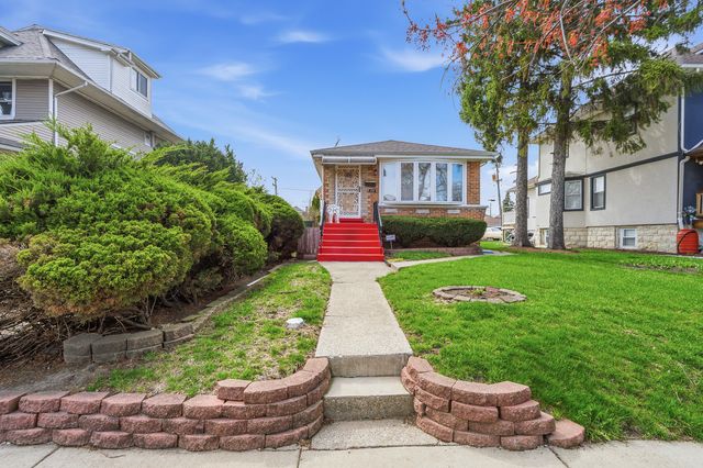 624 S 17th Avenue, Maywood, IL 60153