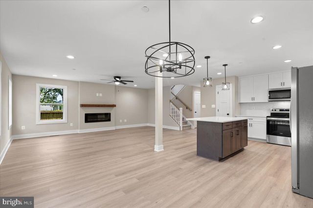 4 BELVEDERE AVE, Glen Burnie, MD 21061