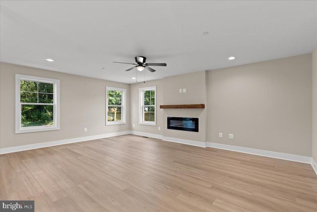4 BELVEDERE AVE, Glen Burnie, MD 21061