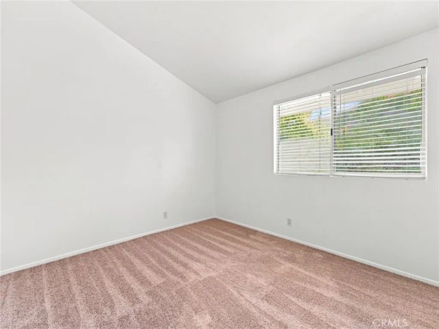 28525 Sugar Pine Way, Saugus, CA 91390