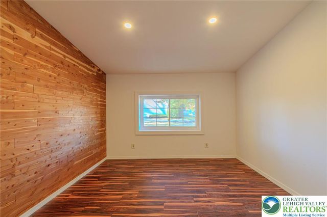 1246 North 22nd Street, South Whitehall Twp, PA 18104