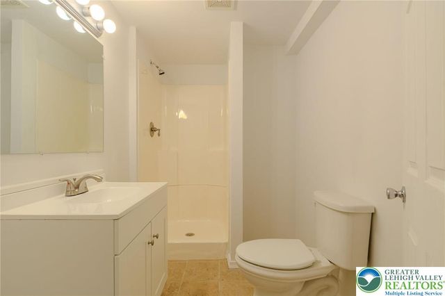 1246 North 22nd Street, South Whitehall Twp, PA 18104