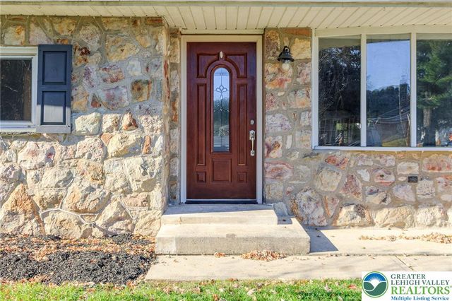 1246 North 22nd Street, South Whitehall Twp, PA 18104