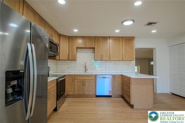 1246 North 22nd Street, South Whitehall Twp, PA 18104