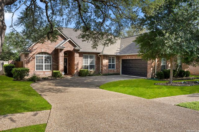 15106 Grayoak Forest, San Antonio, TX 78248