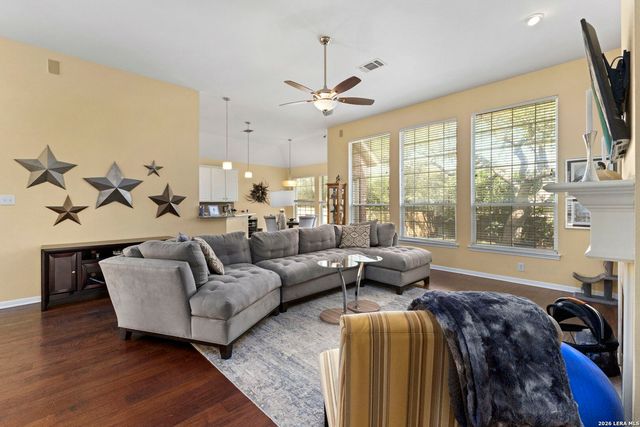 15106 Grayoak Forest, San Antonio, TX 78248